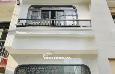 HẺM XE TẢI – NHÀ 3 TẦNG ĐẸP – KHU VIP BÀU CÁT – 5.4 TỶ NỞ HẬU TÀI LỘC – TẶNG FULL NT Đẹp